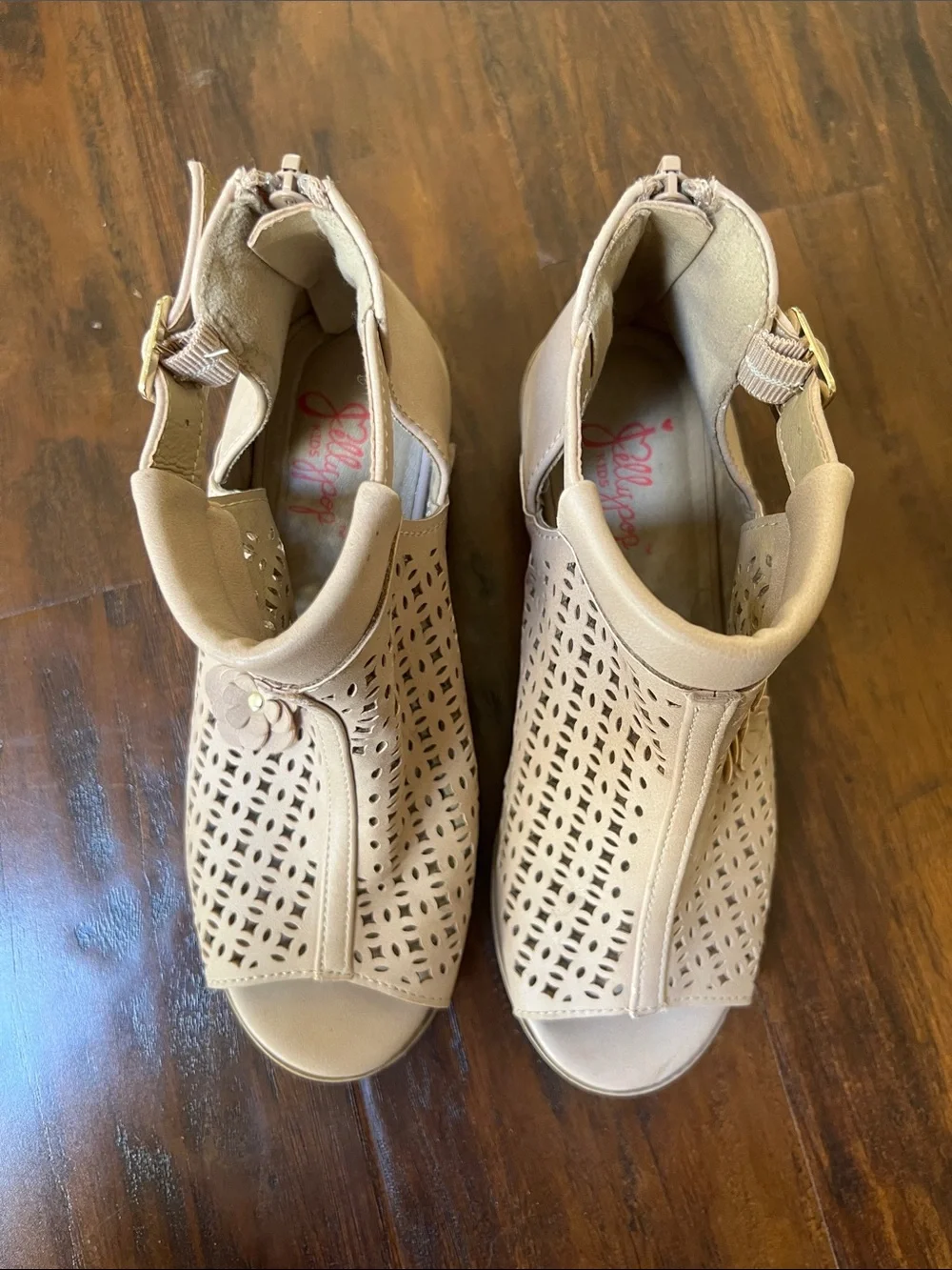 Jellypop Girls' Floral Laser-Cut Open-Toe Booties - Beige Size 3
